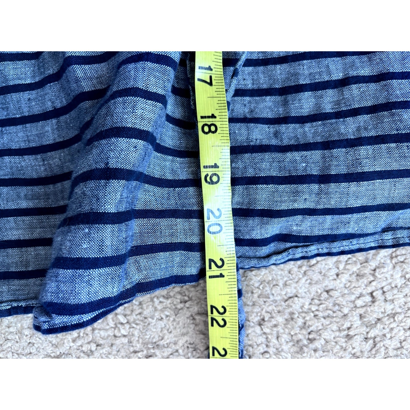 Women’s Blue Striped Linen Ellen Tracy Blouse M