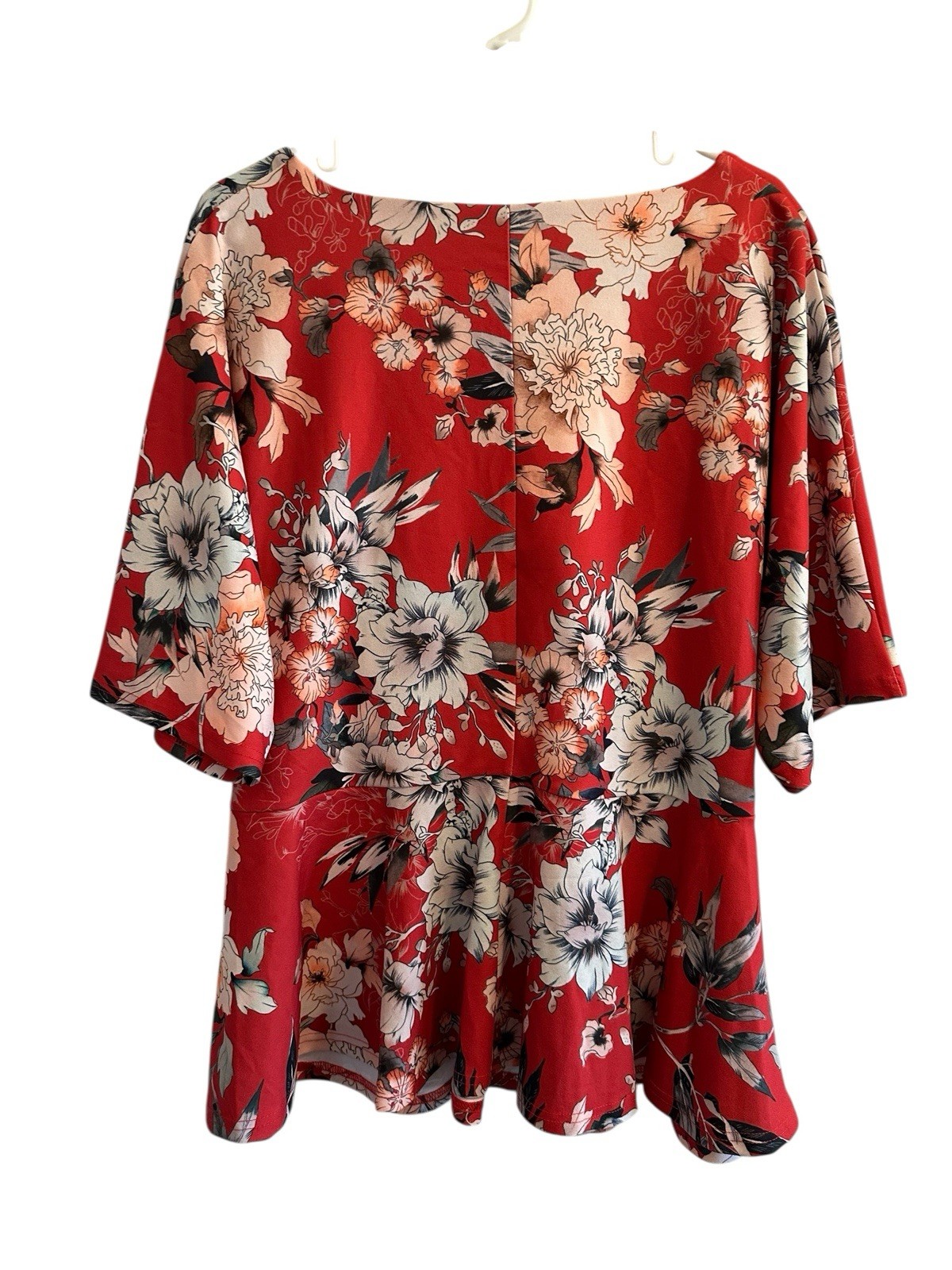 City Chic Floral Blouse Womens 20 Red W/ Flowers Flutter Sleeves V-Neck NWT