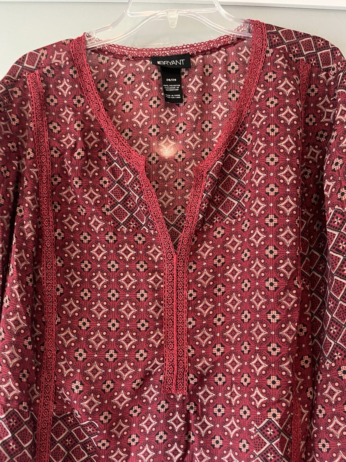 Women’s Lane Bryant Long Sleeve Sheer Blouse Burgundy Lace Trimmed Sz 26/28 260