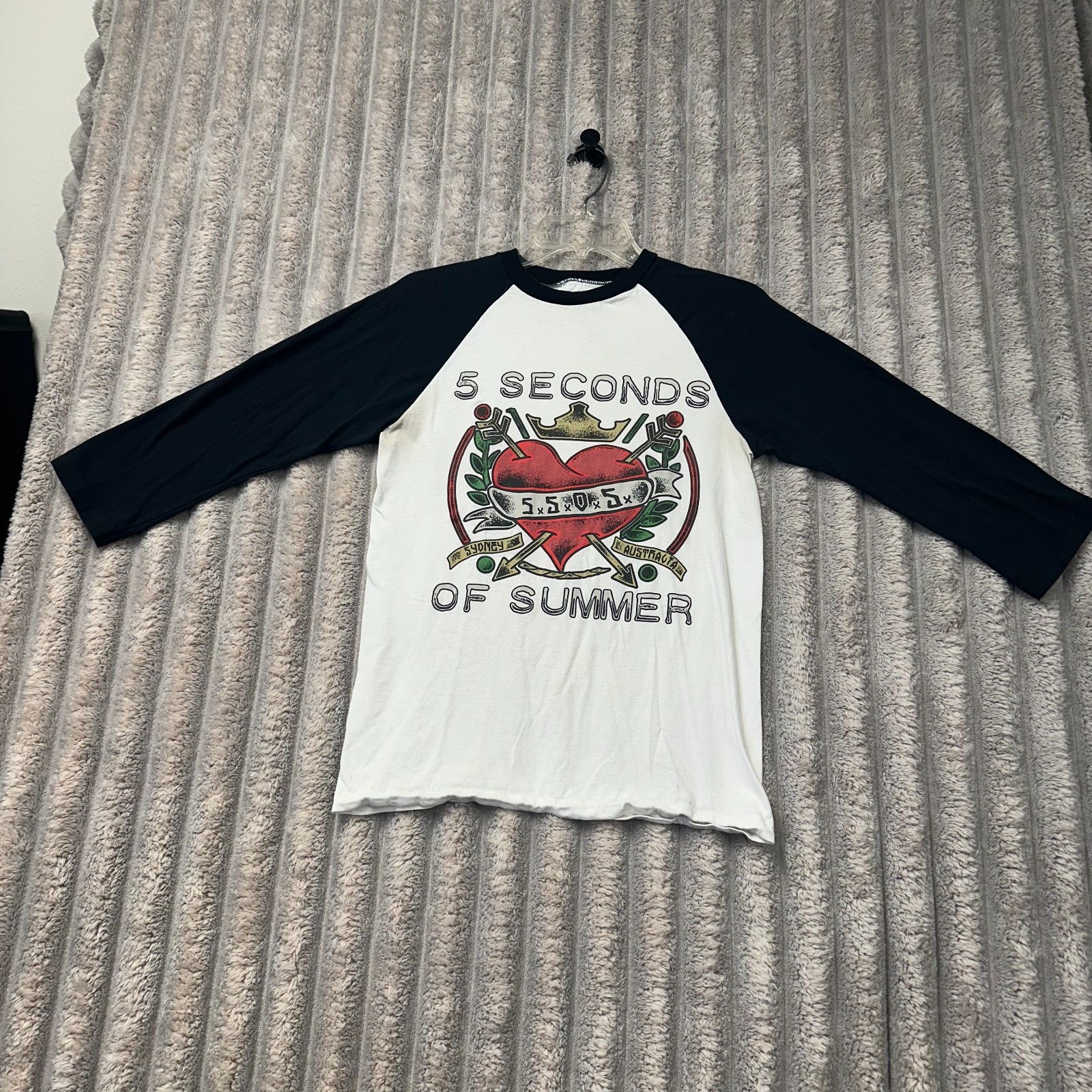 5 Seconds of Summer Baseball Heart Tattoo Tee Great Shirt for any 5SOS Fan