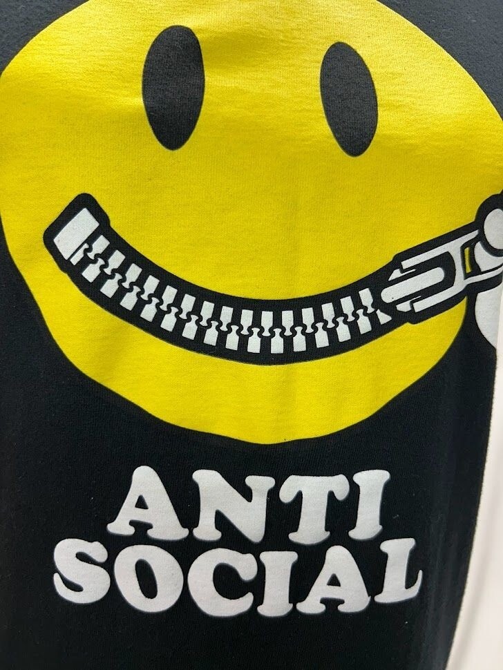 Women’s ANTI SOCIAL SMILE Popular Poison Cotton TEE Size S Black T-Shirt