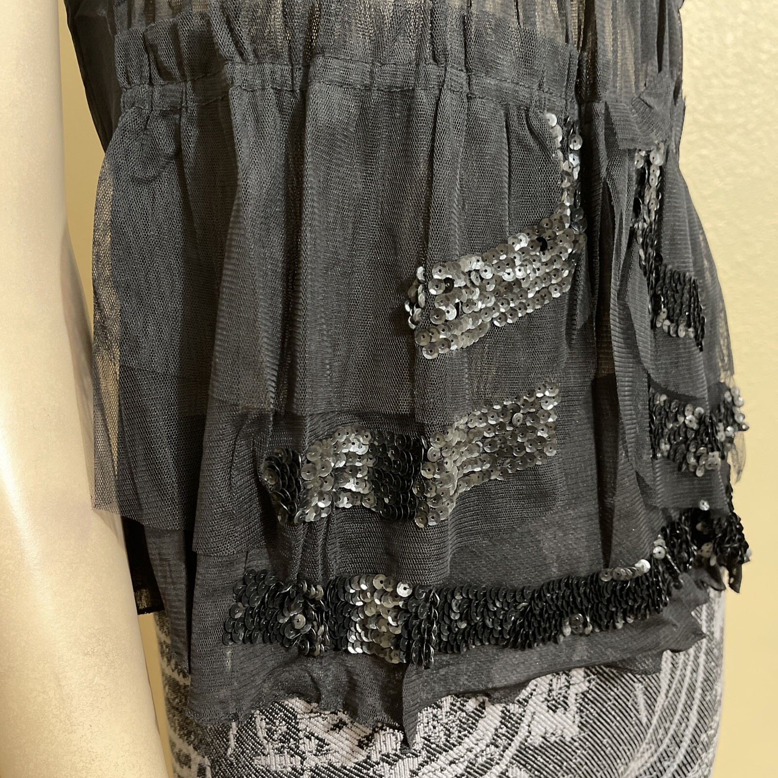 Women’s Black Polyester Cocktail Layered Lace Beaded Pleated Size L Blouse Top