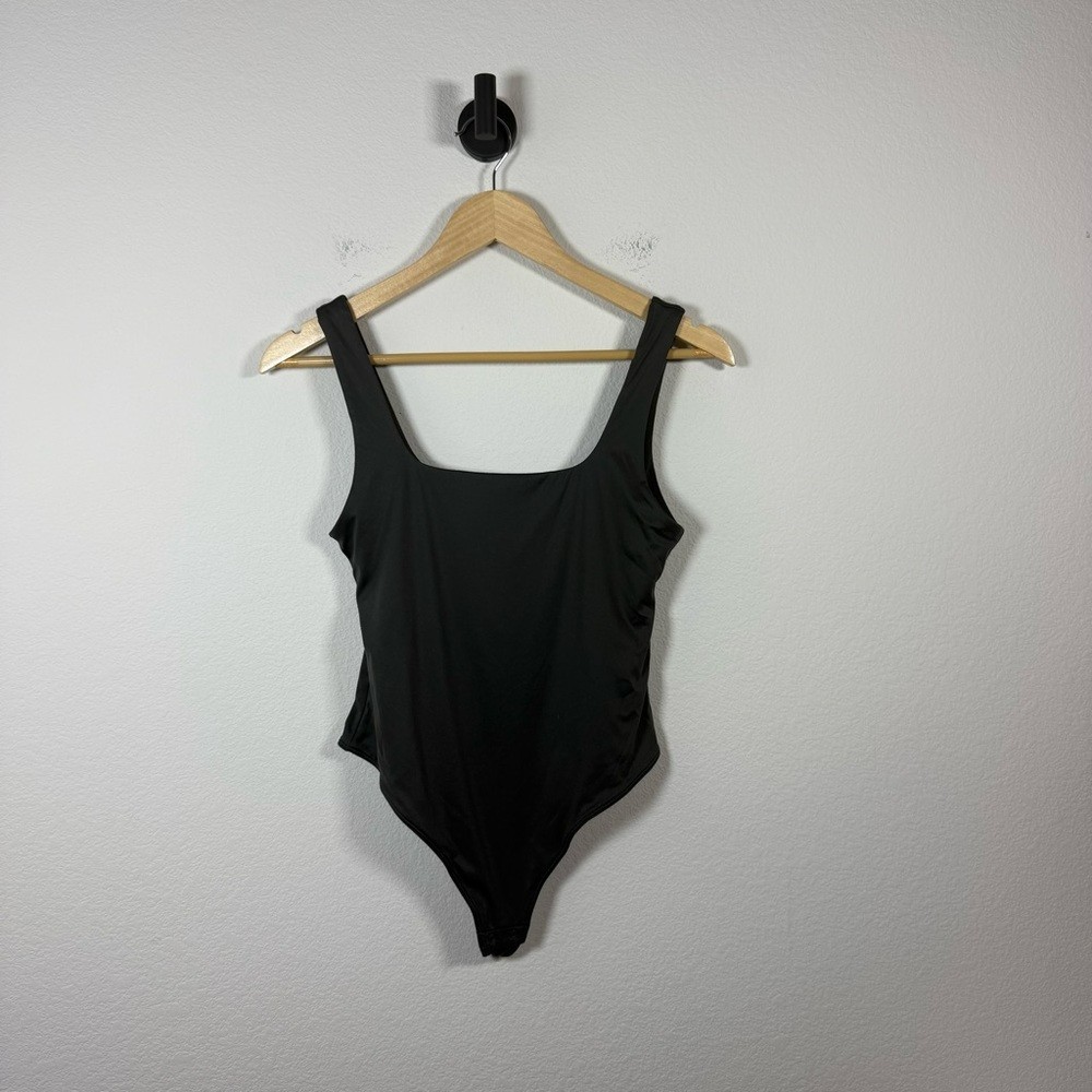 NWOT Bylt Women’s Square Neck Bodysuit in Ash Grey Size S
