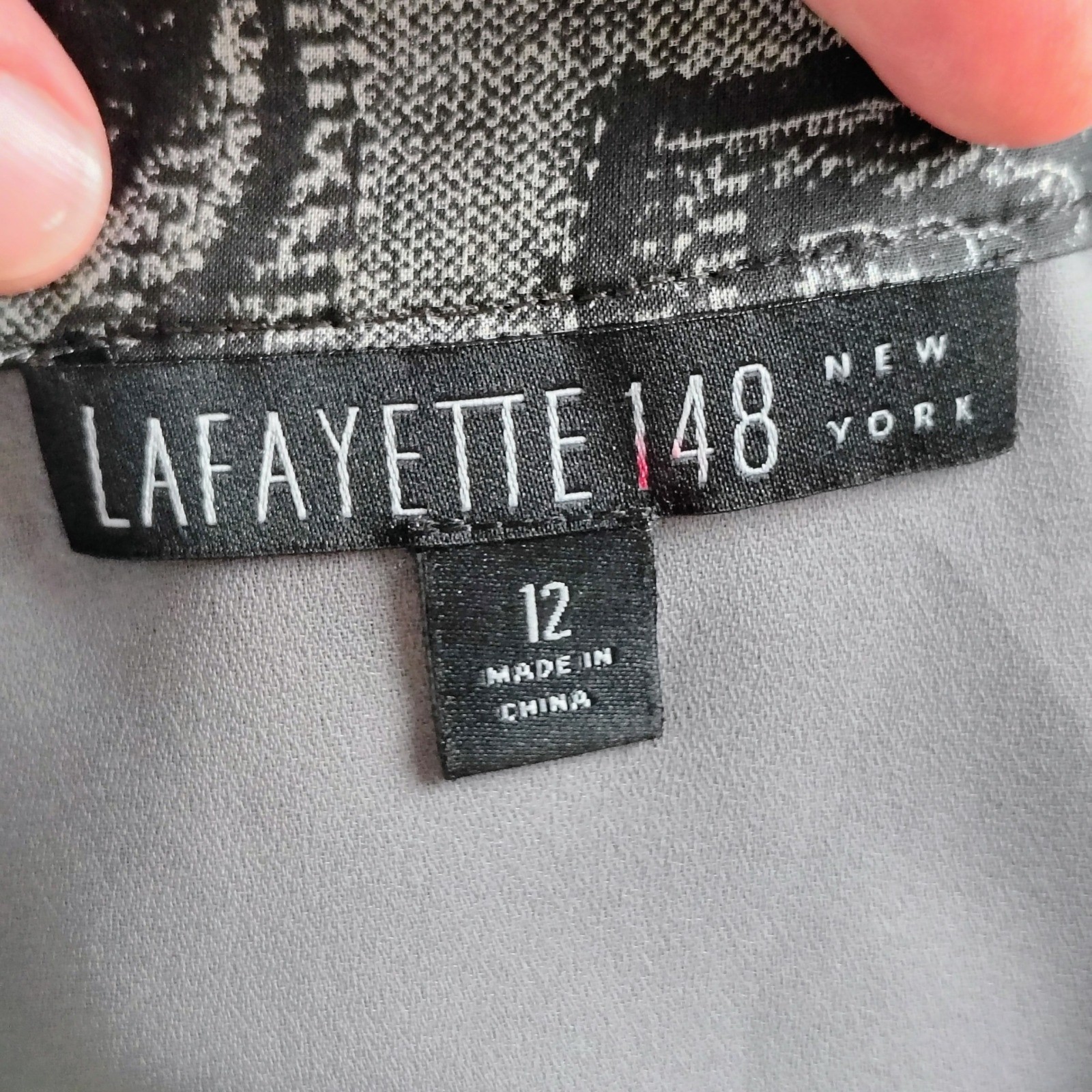 Lafayette 148 New York 100% Silk Paisley Ruffle Blouse Grey Black Size 12