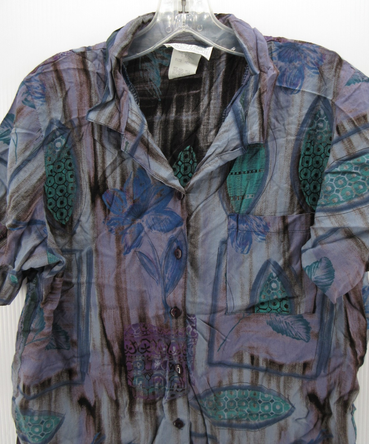 VINTAGE Young Hawaii Top Women Medium Purple Hawaiian Shirt Abstract Floral Camp