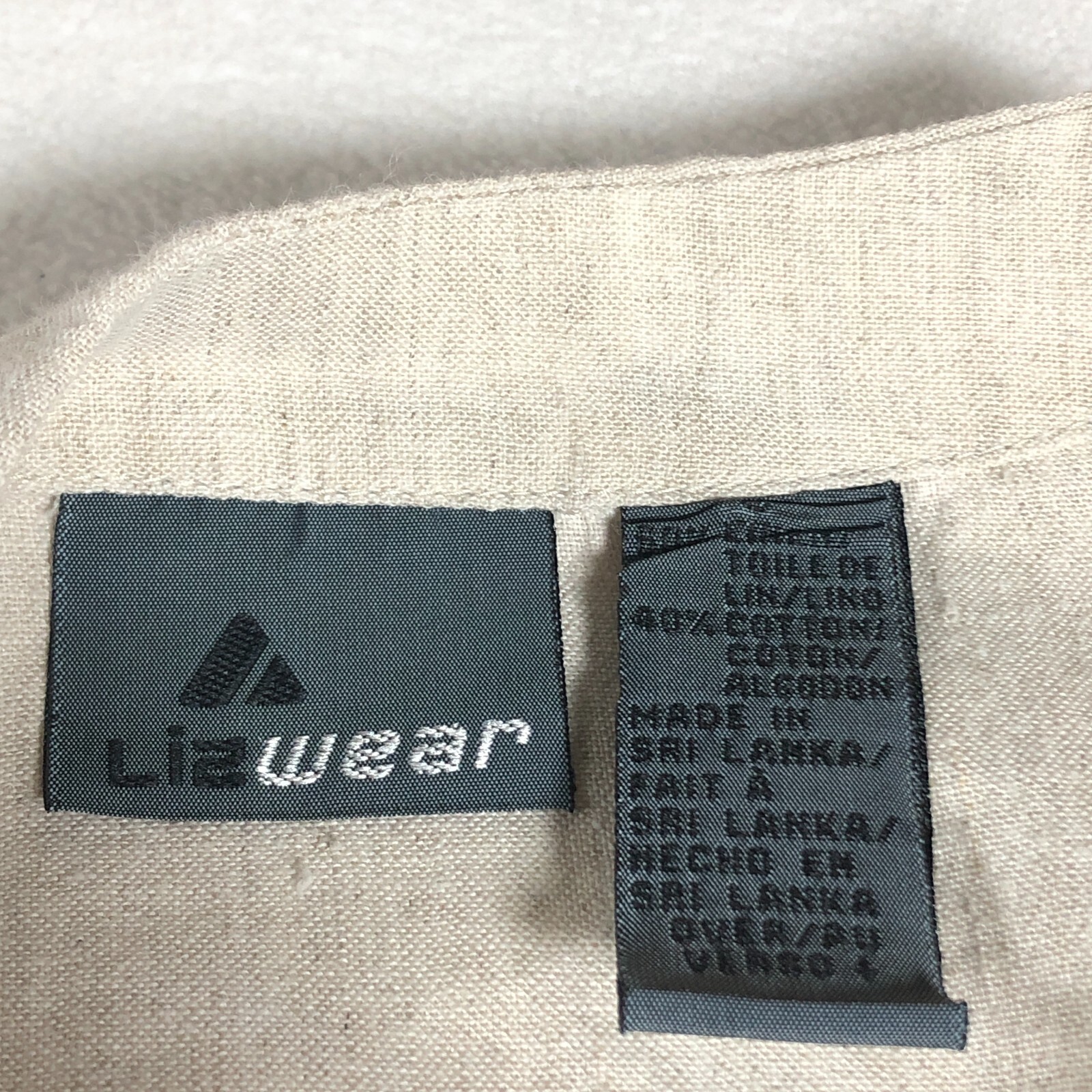 Lizwear Womens Linen Blend Tunic Top Sz M Beige Button-Up Flap Pockets