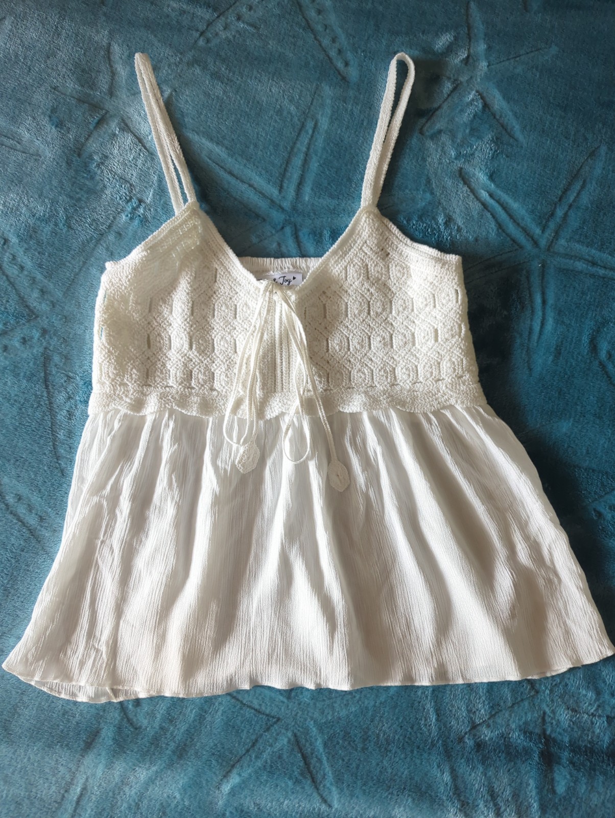 White Gauze And Crochet Women’s Jolie & Joy Top Size Small NWT