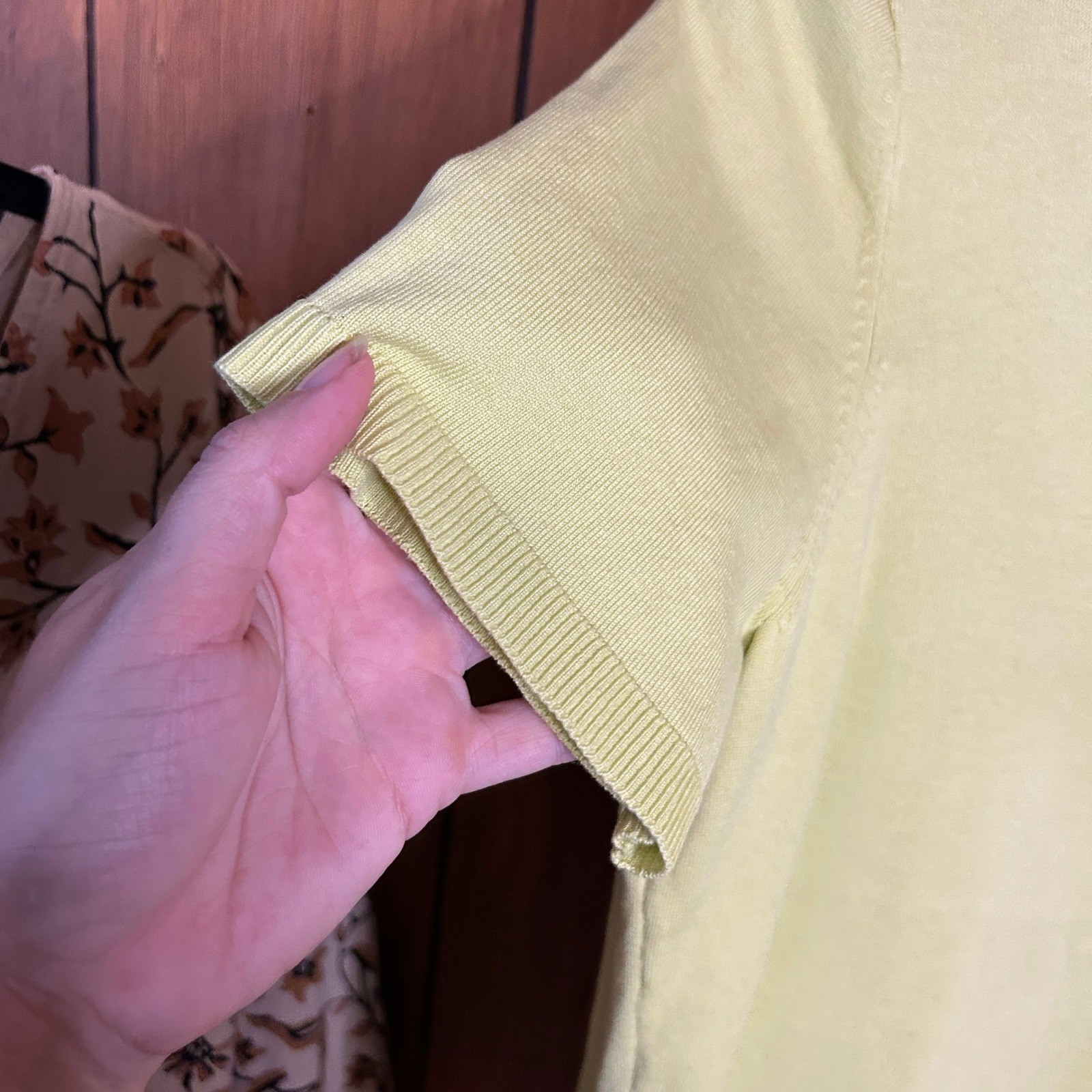 Pendleton Silk Blend Knit Top Short Sleeve Chartreuse Green Size M