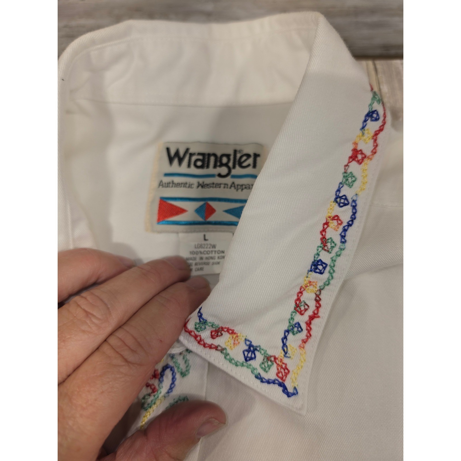 VTG Wrangler Authentic Western White Cotton Embroidered Button Down Shirt Large