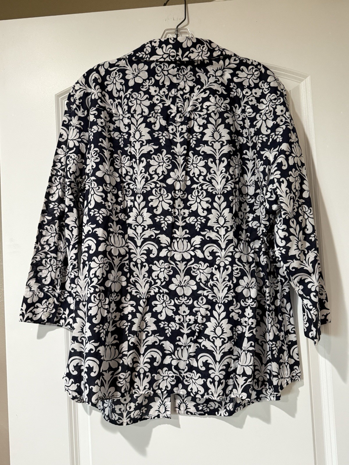 Charter Club Women’s Black/White Floral Button-Down Collared 3/4 Sleeve Cotton