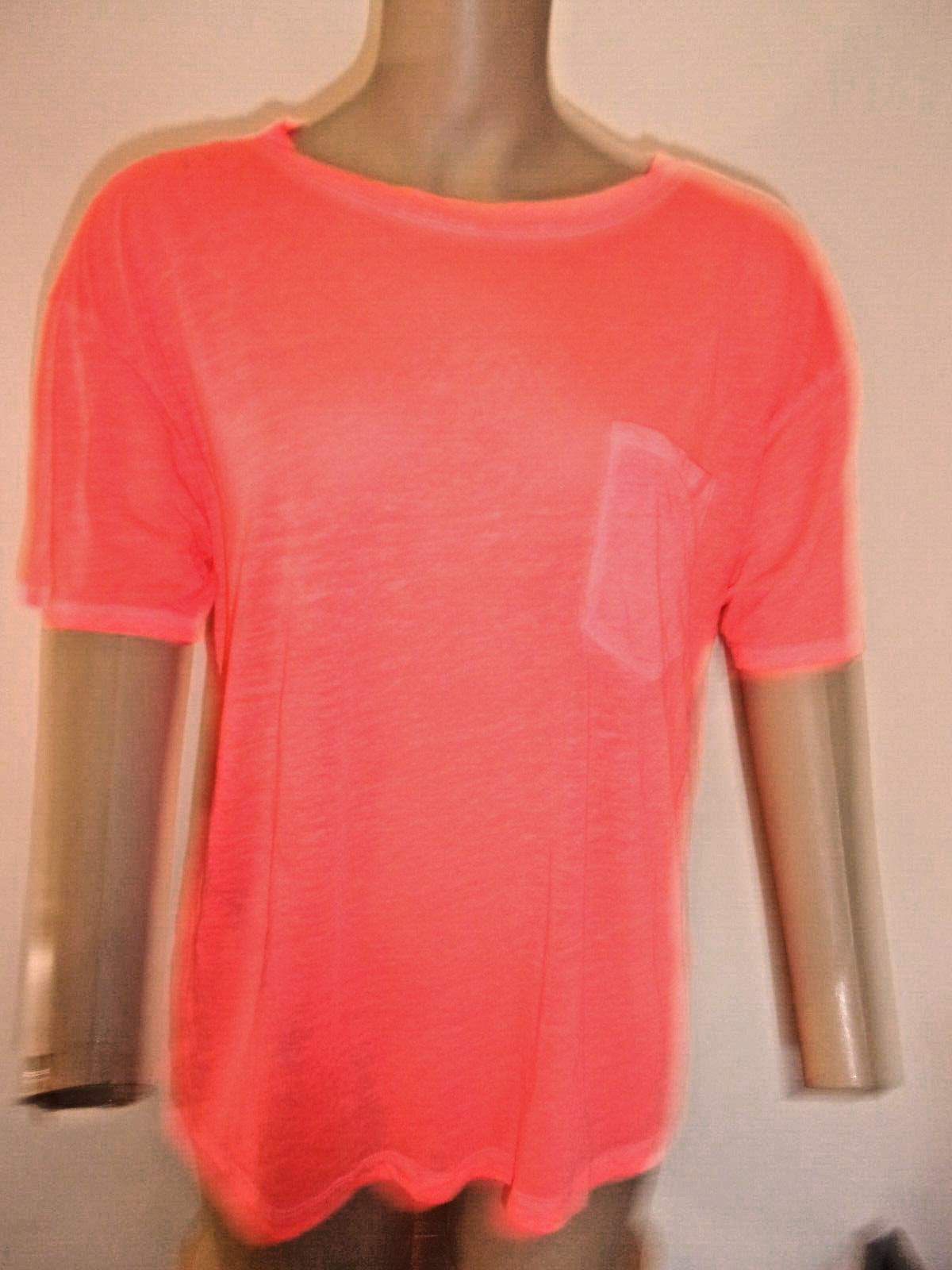 No Boundries Orange Pocket T Shirt Soft Short Sleeve Lightweight Large 11/13
