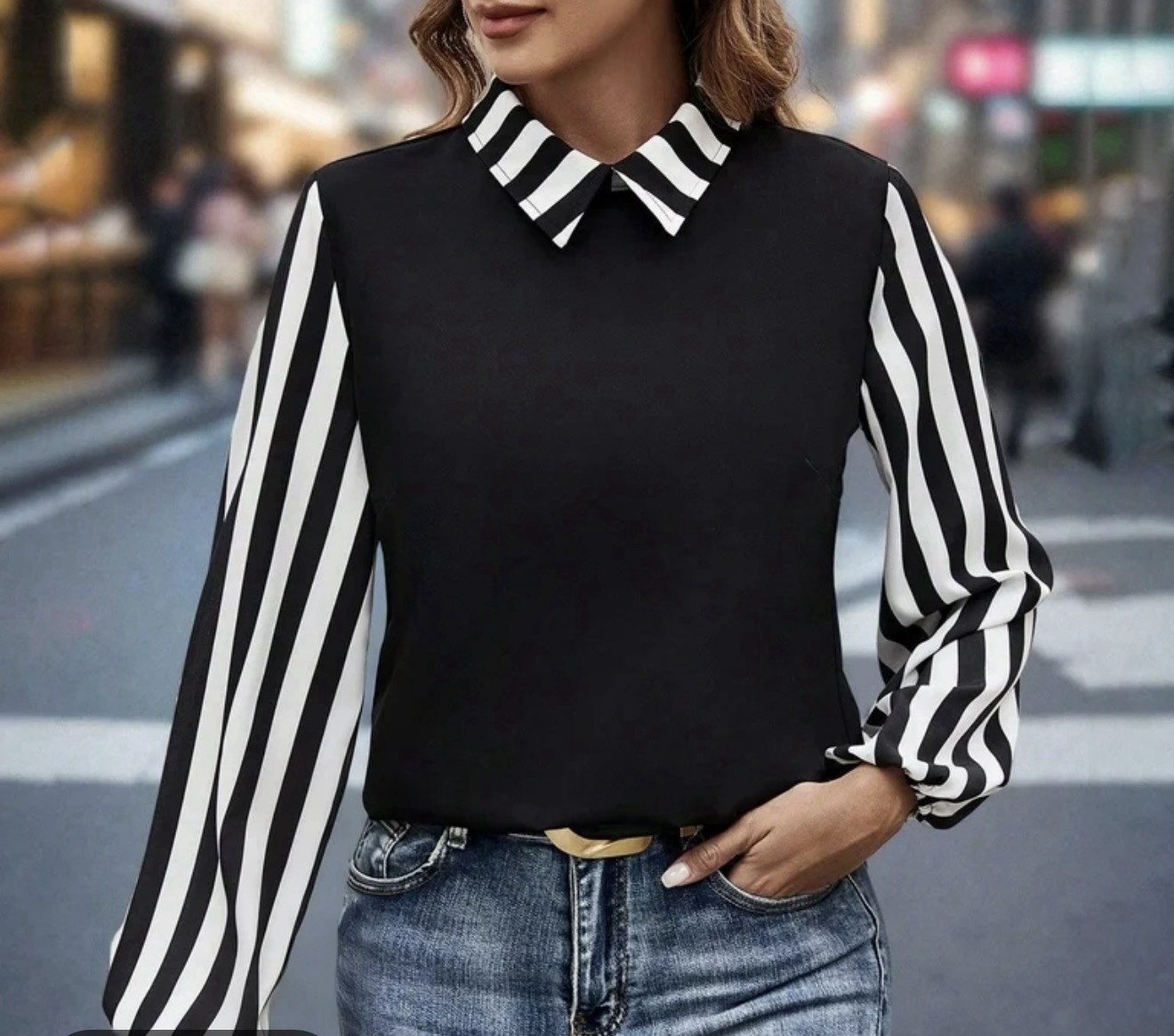 Women’s Size L Long Sleeved Collared Blouse Black & White – A0007
