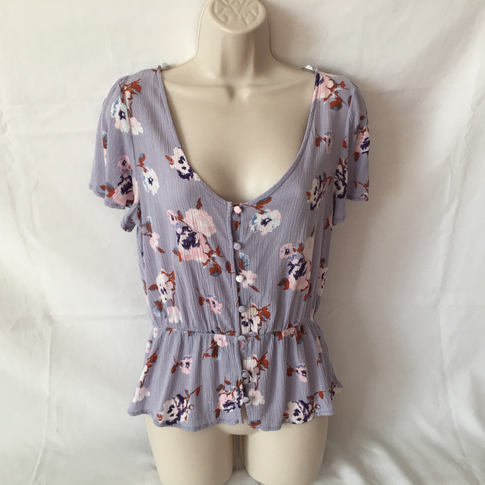 Blouse Crop Top M Floral Purple Womens Flared Sleeve Rayon One Heart Clothing..