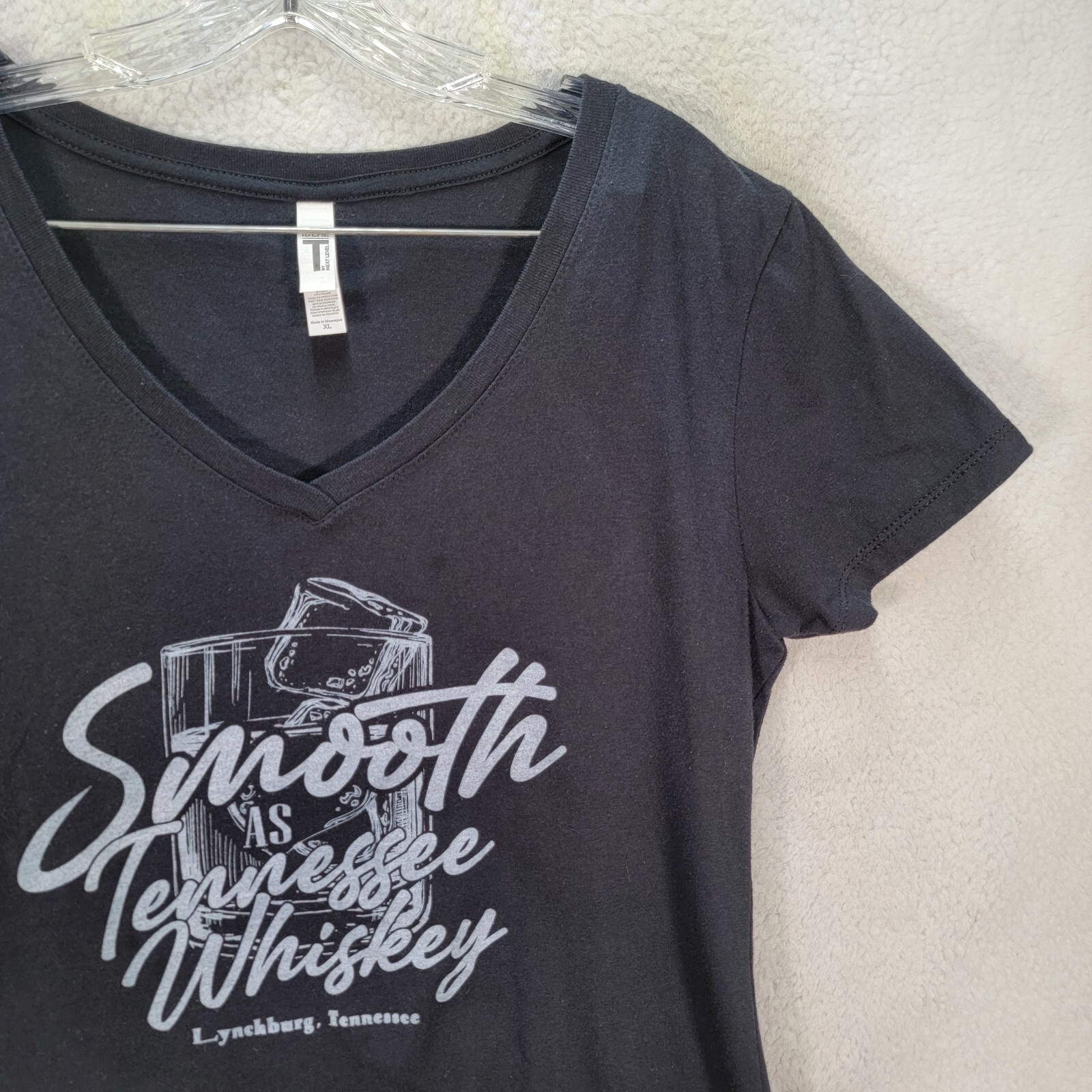 Smooth As Tennessee Whiskey Lynchburg Graphic Tee Black T Shirt Womens Size XL