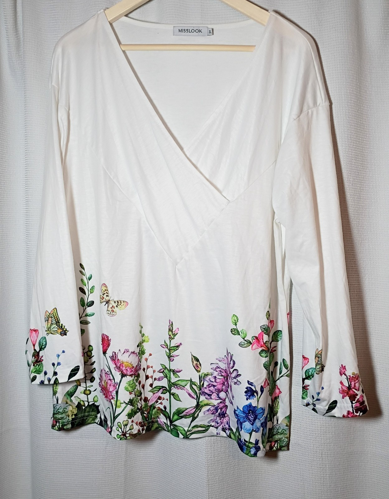 Miss Look Floral and white cotton blend long sleeve top 3XL