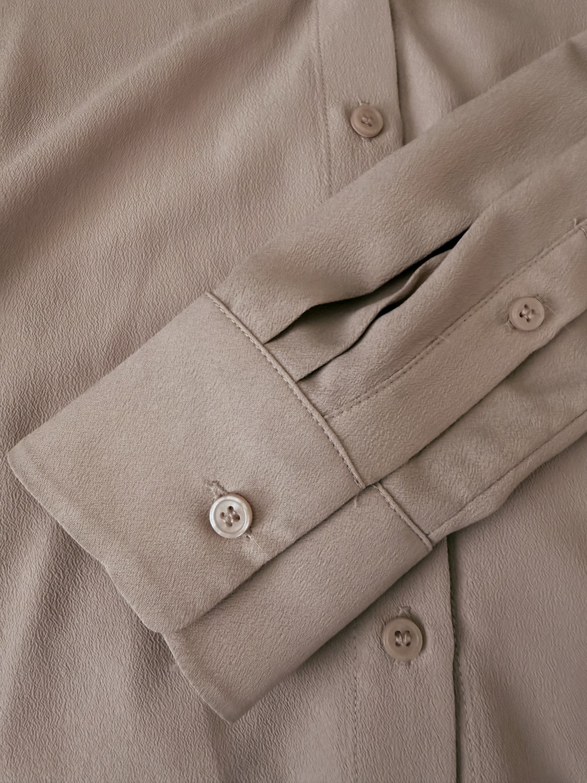 H&M Button-Down Blouse, Spread Collar, Dusty Rose Mauve, Size 6