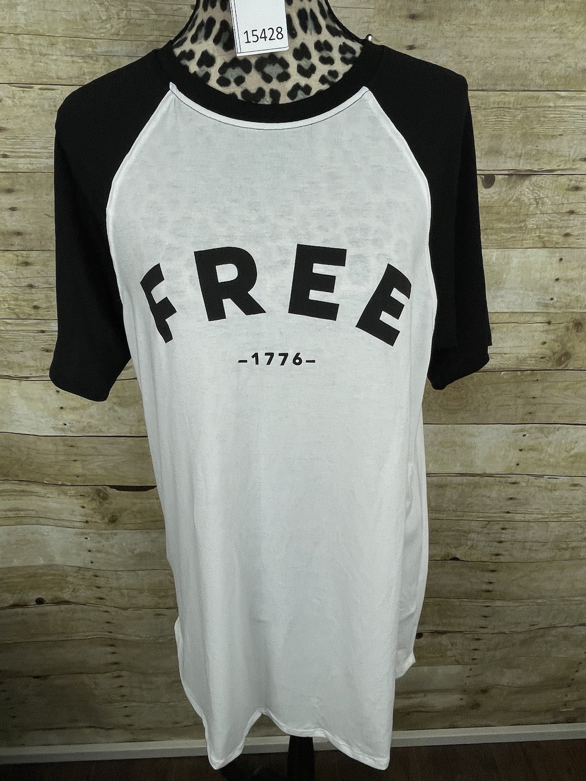 Nwt Size Small Lularoe Axel Short Sleeve Shirt Unisex Black & White