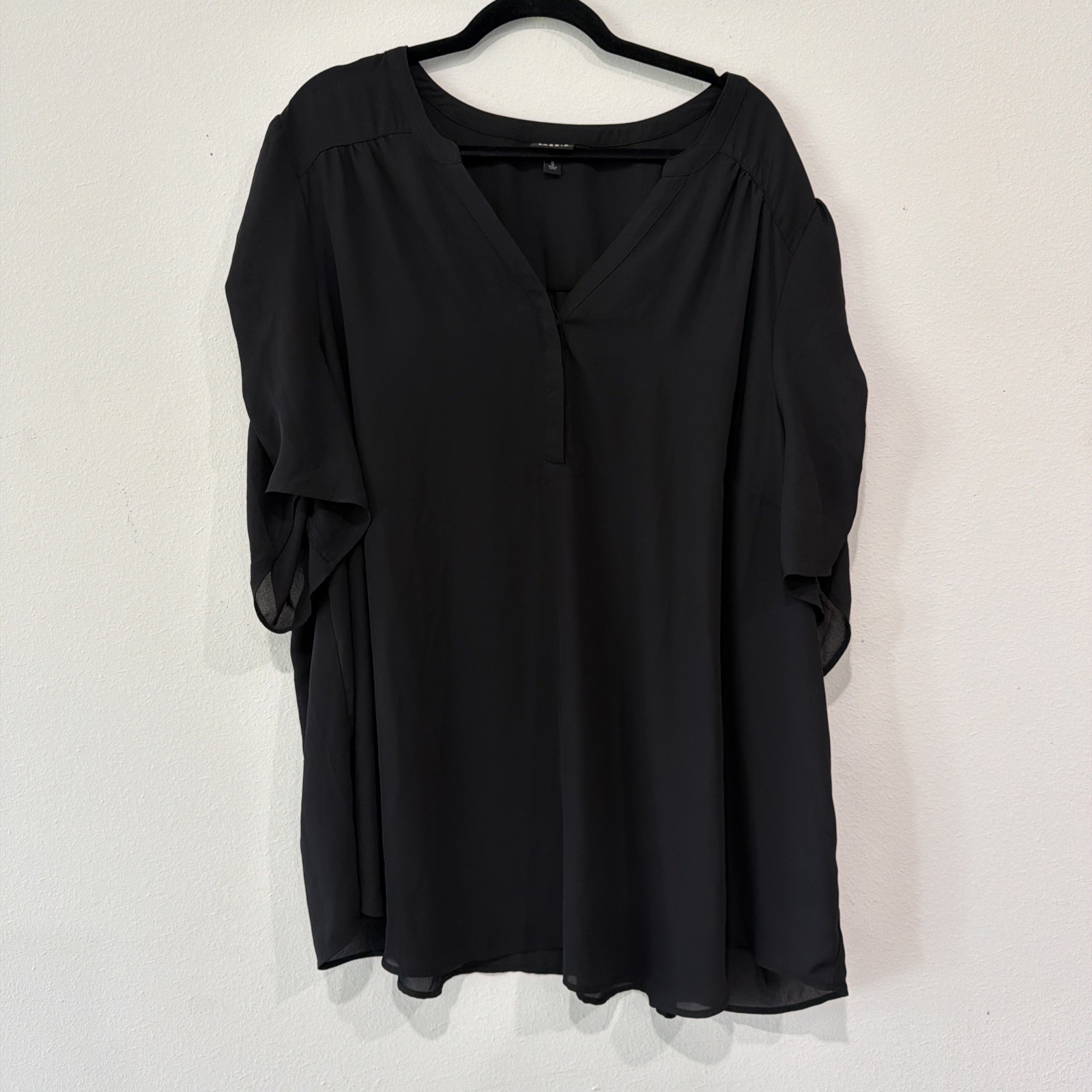 Torrid Harper Blouse Women’s 5X Black Office Classic Casual Capsule Wardrobe