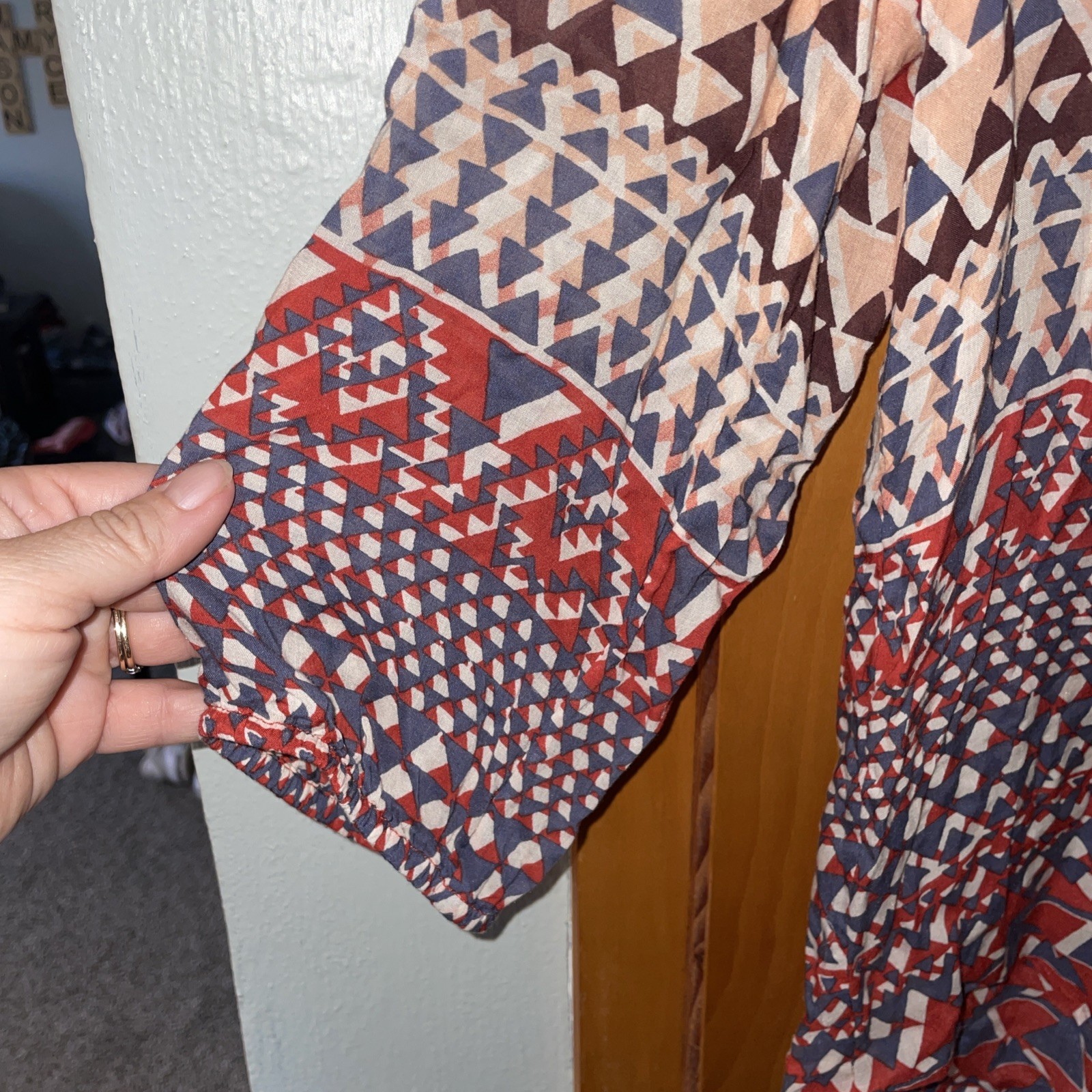 Lucky Brand Women’s Large Aztec Pattern Blouse Super Soft Neat Back FREE SHIP