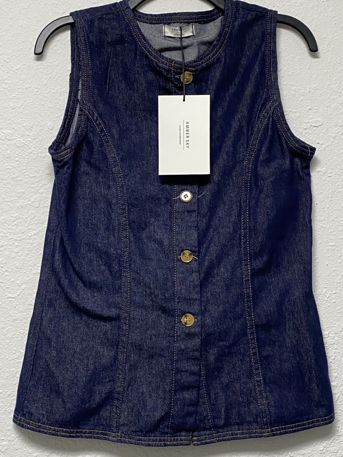 NWT Amber Sky Dark Wash Denim Button Front Vest Tank Top Size M