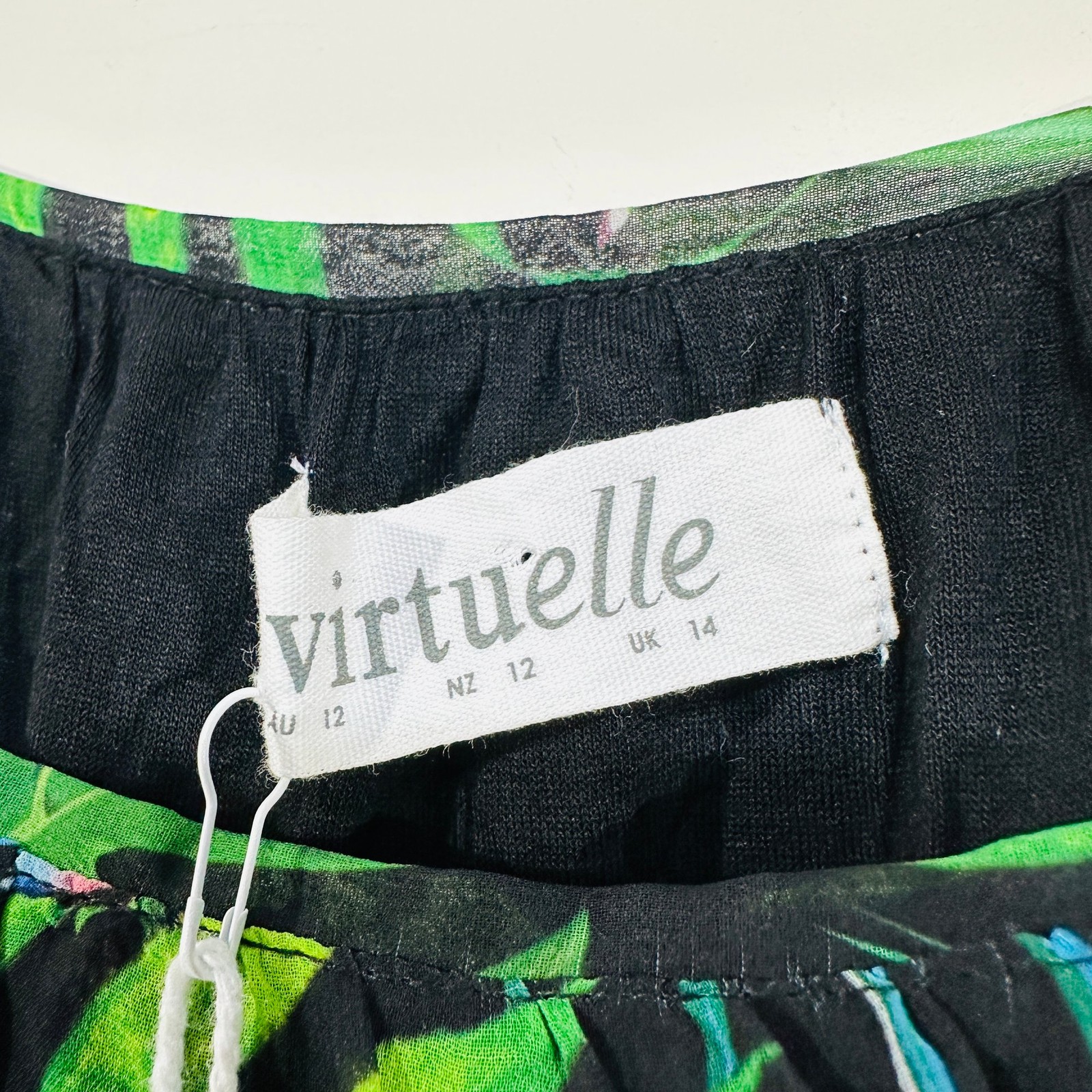 Virtuelle Blouse Top 14 Black Green Blue Birds Tropical Print Bell Sleeve Ruffle