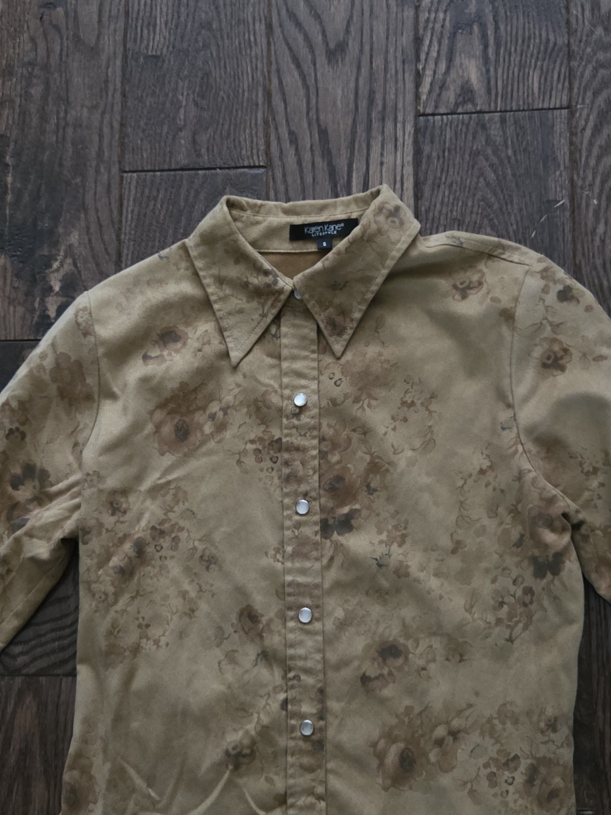 🤎Karen Kane Lifestyle Floral Faux Suede Western Snap Shirt Tan Small S Boho🤎