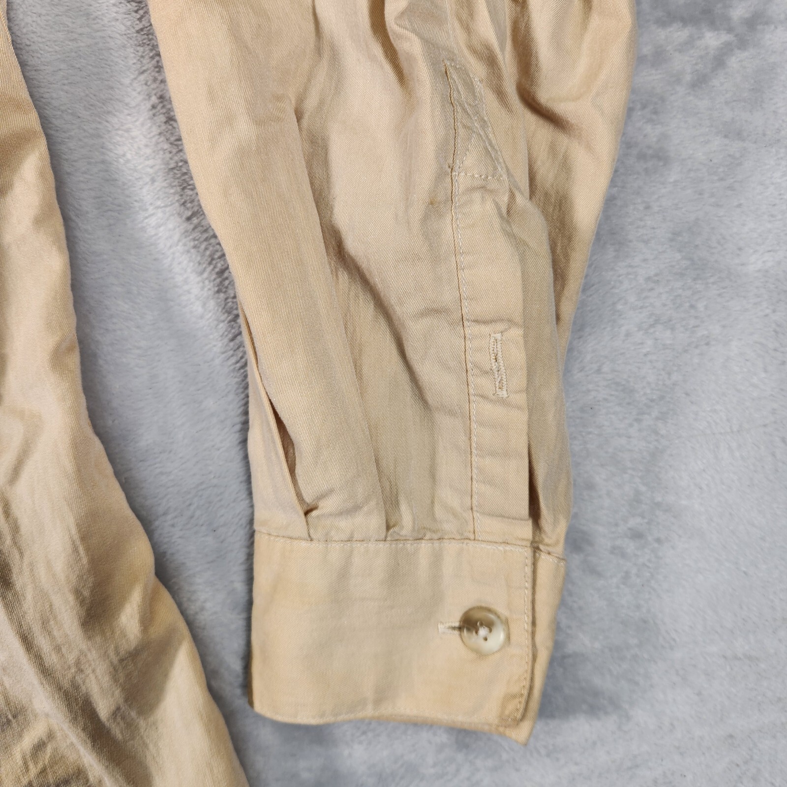 Travel Smith Shirt Womens Medium Beige Button Up Adventure Gorpcore Vented VTG
