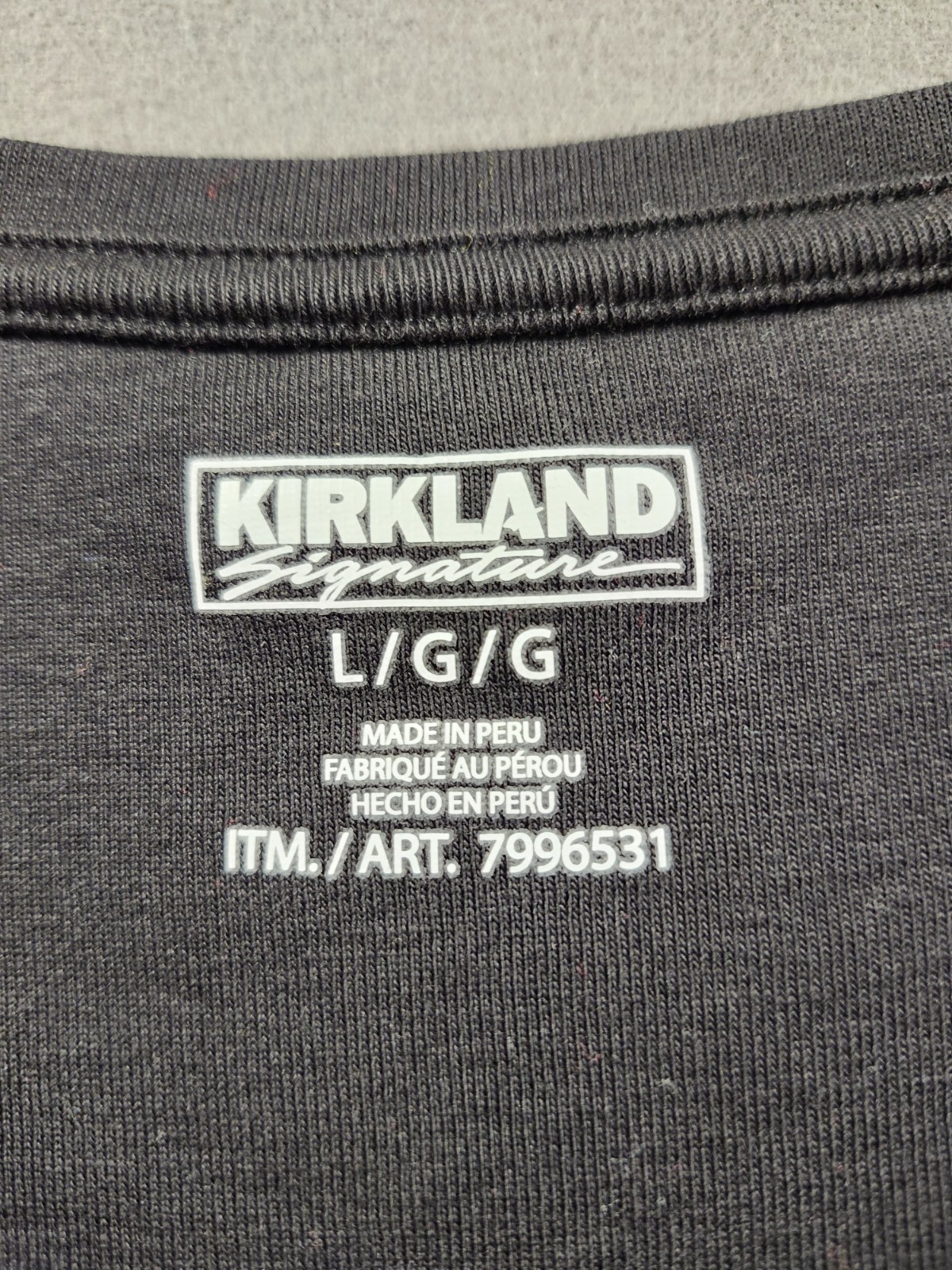 Kirkland Signature Women’s L Black V-Neck T-Shirt, Great Quality Real Deal 089