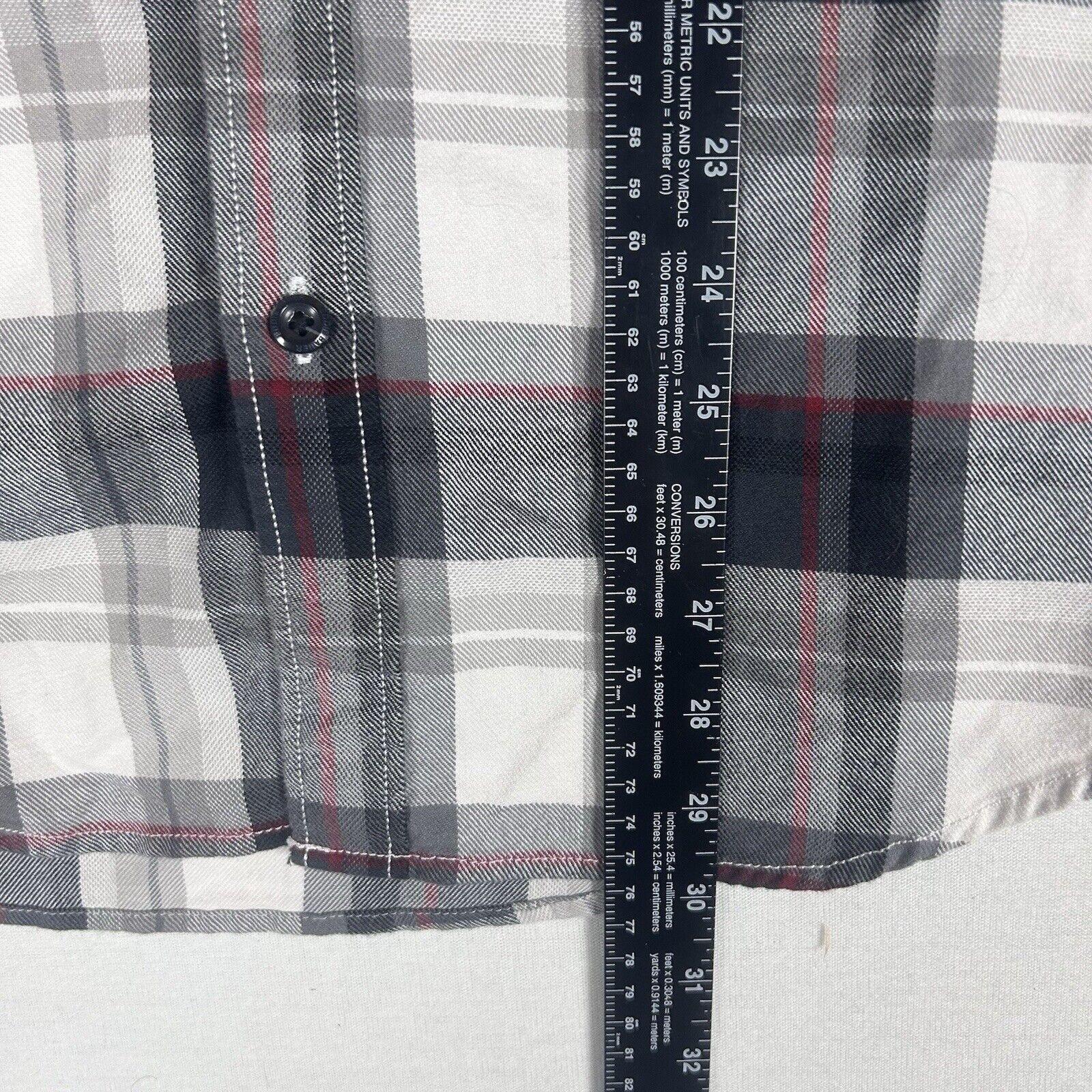 Eddie Bauer Womens Plaid Long Sleeve Button-Down Shirt Size Small Slim Fit Gray
