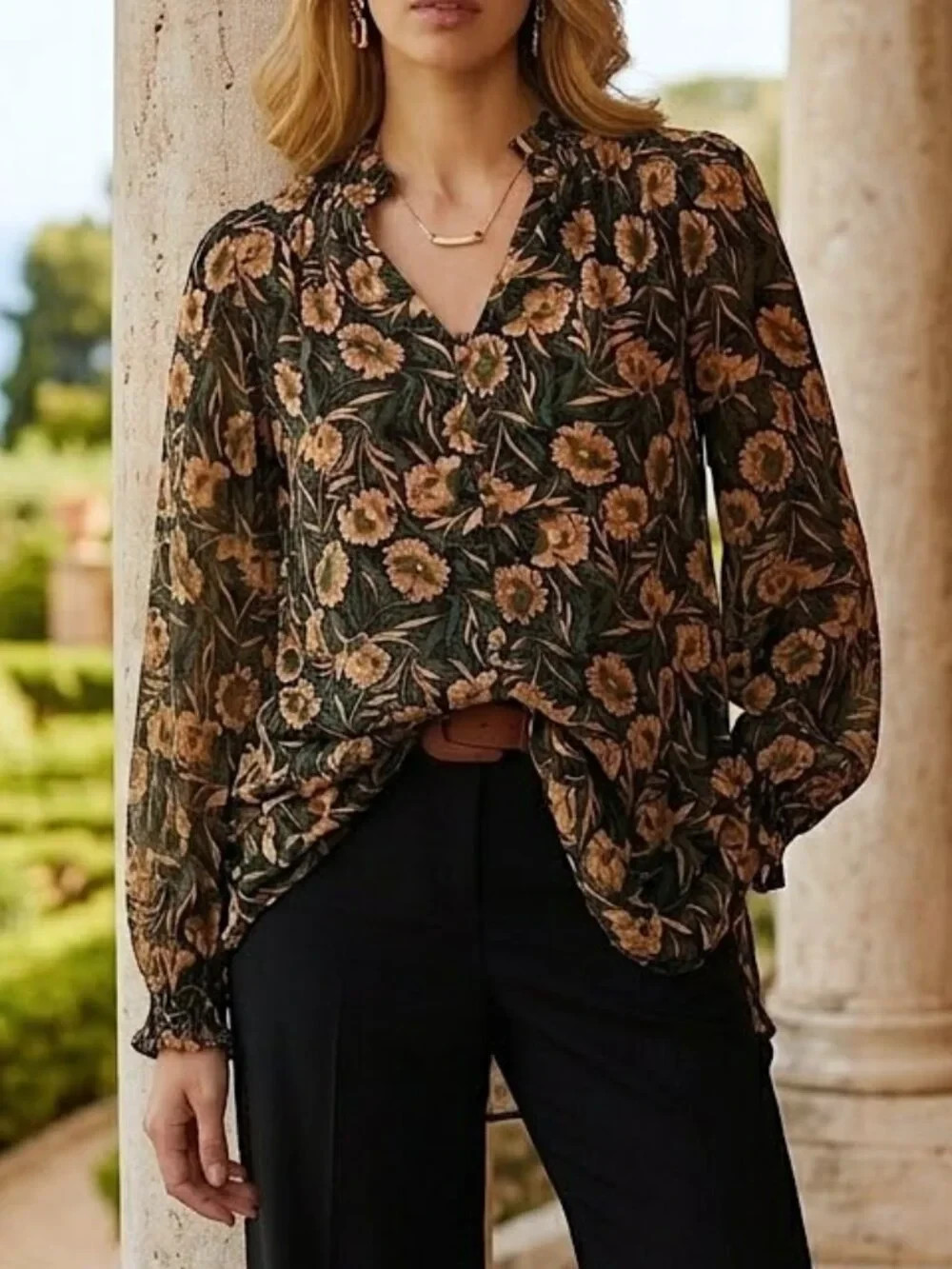 Gibson & Latimer Dark Floral Print Ruffle Collar Split V-Neck Peasant Top XL