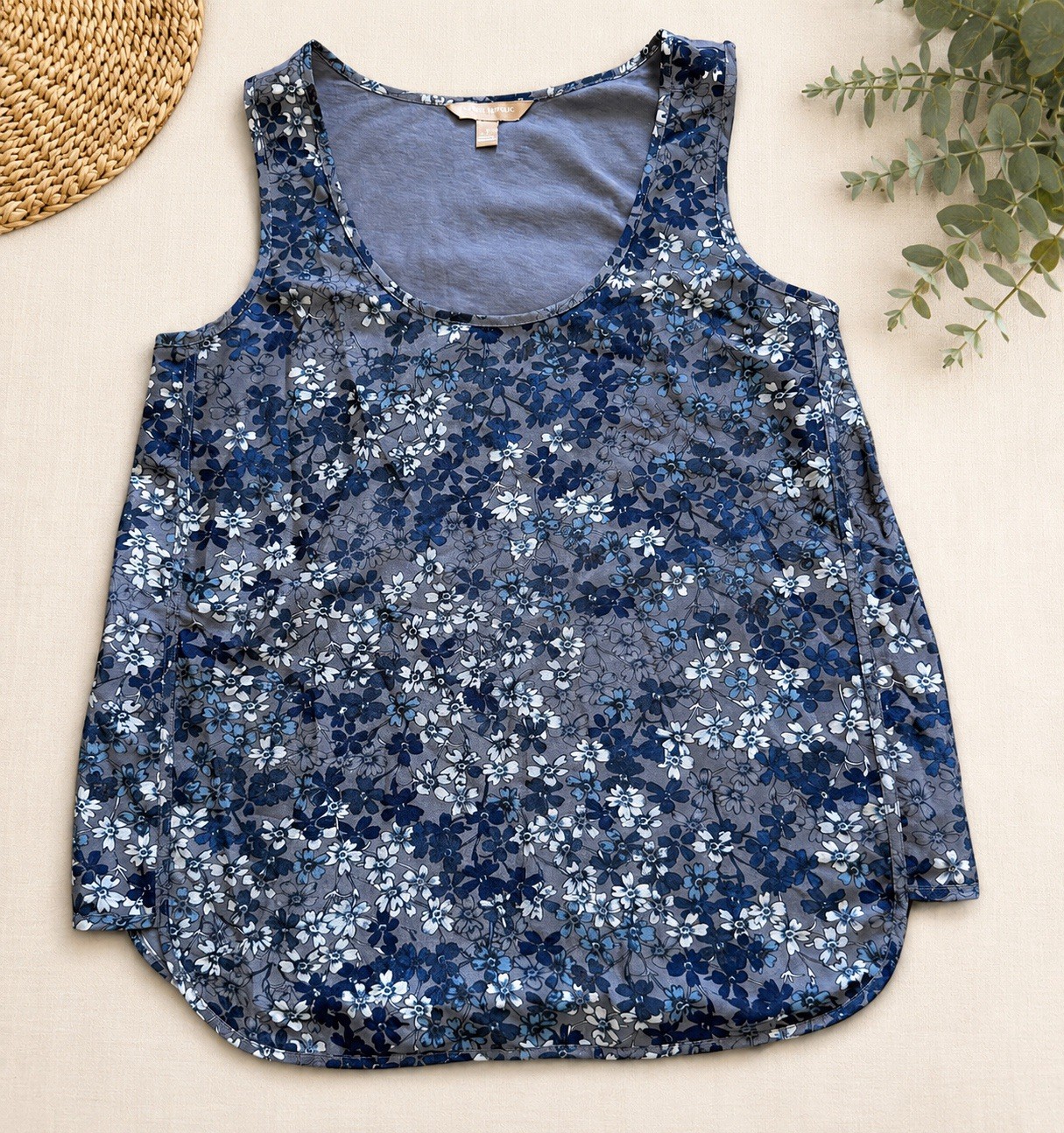 Banana Republic Womens Small Floral Tank Top Sleeveless Blue Summer Lightweight