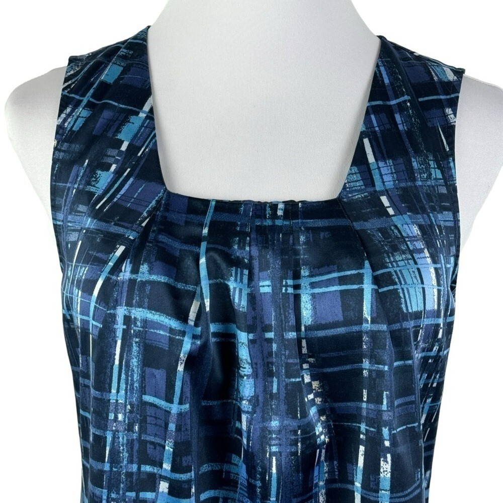 Ann Taylor Factory Silky Sleeveless Blouse Women’s 4 Blue White Striped Pattern