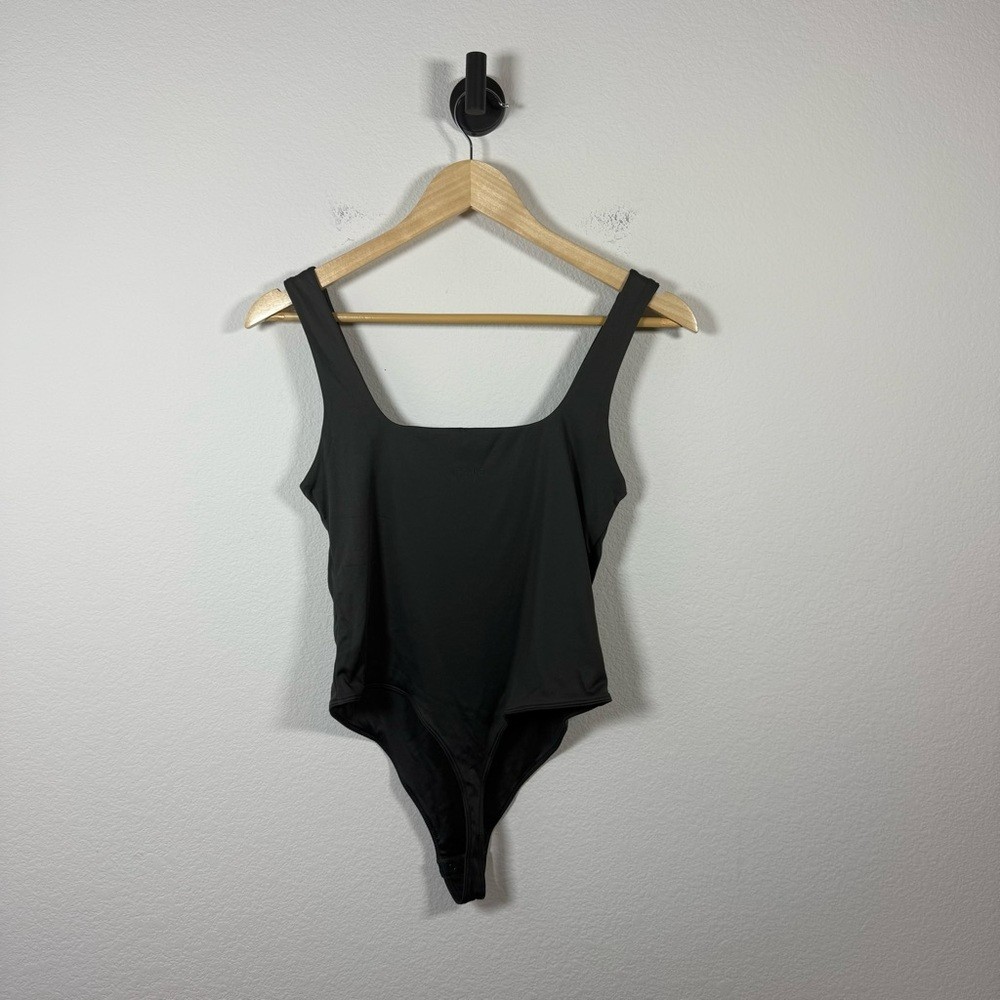 NWOT Bylt Women’s Square Neck Bodysuit in Ash Grey Size S