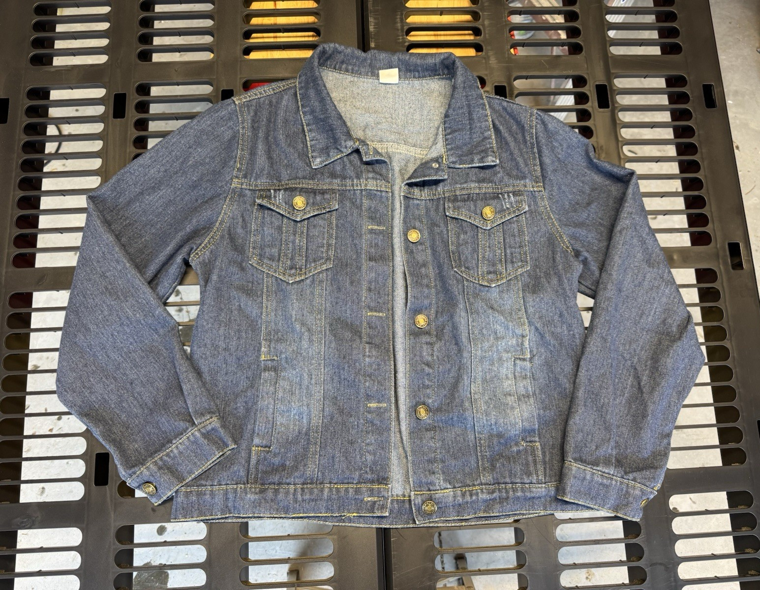 Ametel Blue Denim Jacket XL Regular Button Front Pockets Point Collar Short