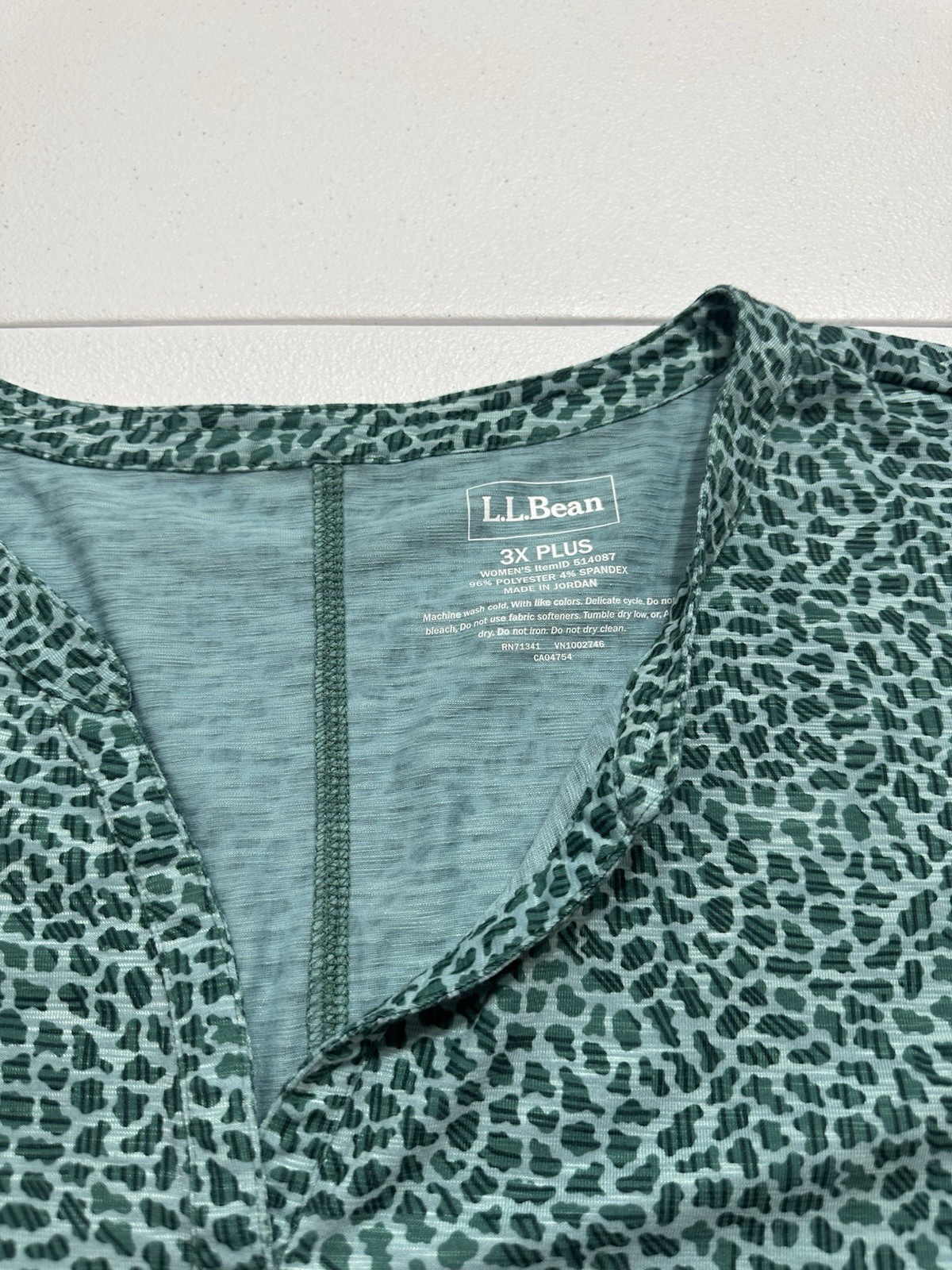 LL Bean Streamside Tee Womens 3X Green Split Neck Geo Print Outdoor Gorpcore