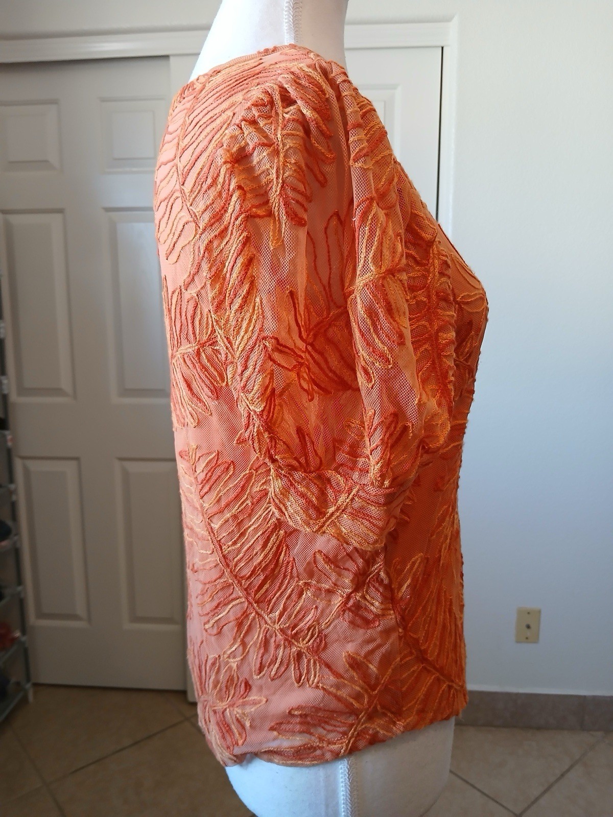 Kim & Cami S Coral Mesh Leaf Embroidered Puff Sleeve Sheer Blouse