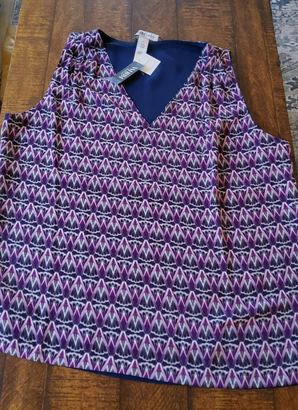 WHITE HOUSE BLACK MARKET CHEVRON REVERSIBLE TANK/TOP-LARGE-PURPLE/DARK BLUE-*NEW