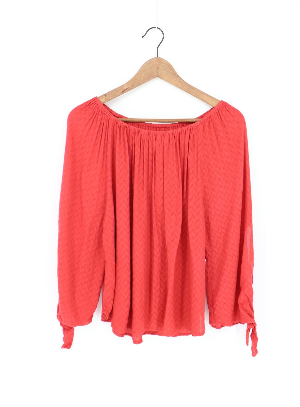 VELVET By Graham & Spencer Deann Off-Shoulder Tie-Cuff L/S Top Marc S $128 B8