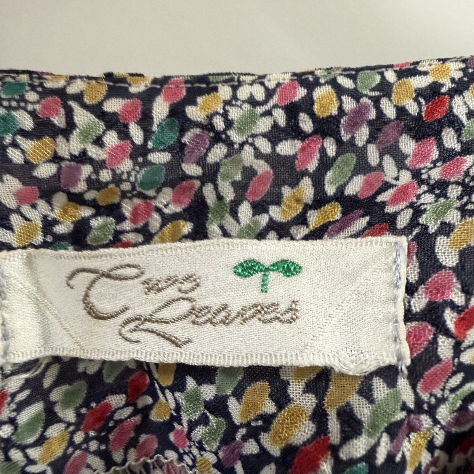 Two Leaves Micro Floral GoldTrimButtonFront Short Sleeve Lightweight Shirt XL