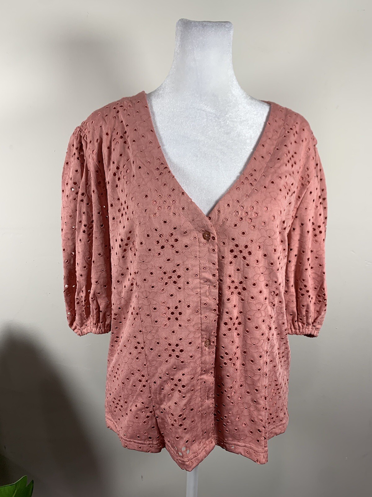 The Shirt WOMENS Pink Colored V Neck Top, Size S