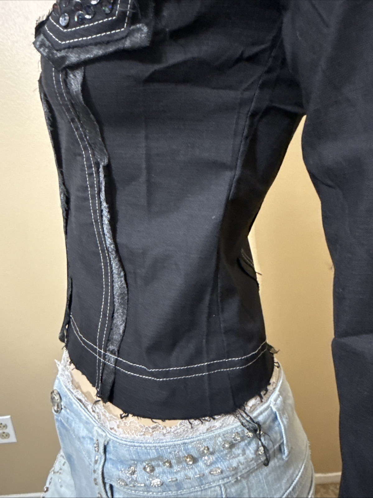 Women’s Black Rayon Casual Stretch Slim Beads Collar Size L Button-up Blouse Top