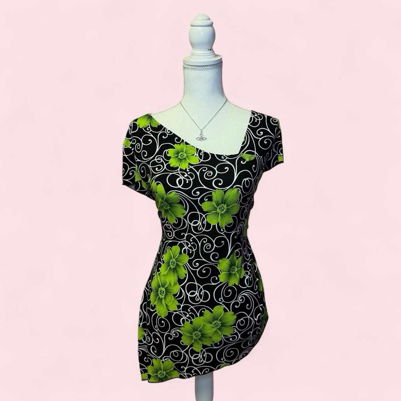 Vintage Y2K Black & Green Floral Asymmetrical Top Size Large Fairy Grunge