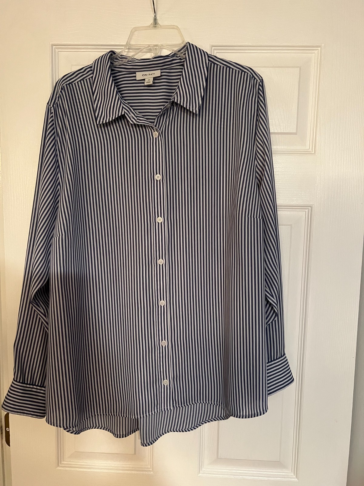 Macy’s ON-34TH Blue & White Striped Button Down Long Sleeve Blouse / Sz 2X