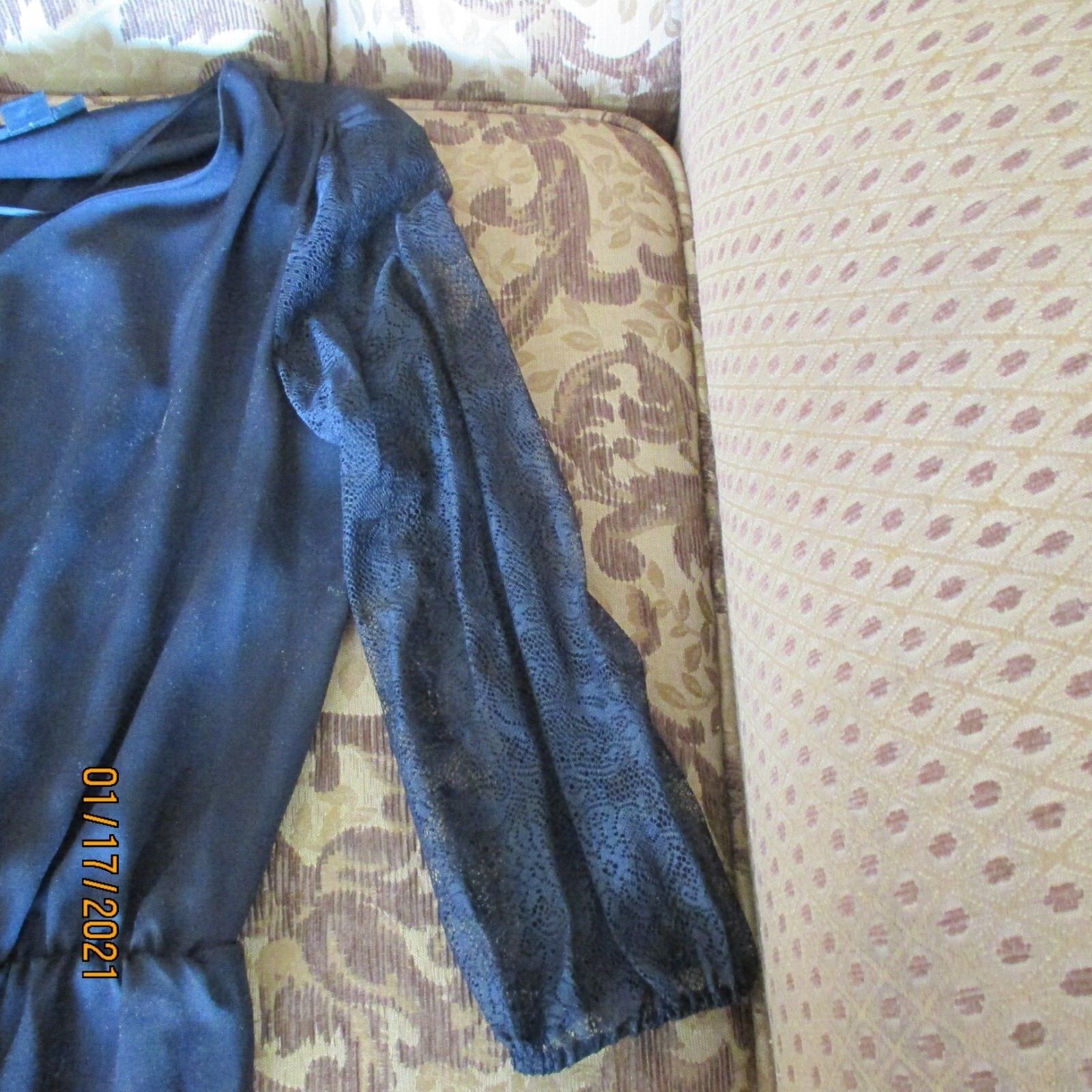 Elegant BLACK Net Top attention BLOUSE V NECK Top MACHINE Wash Cold SMALL Size