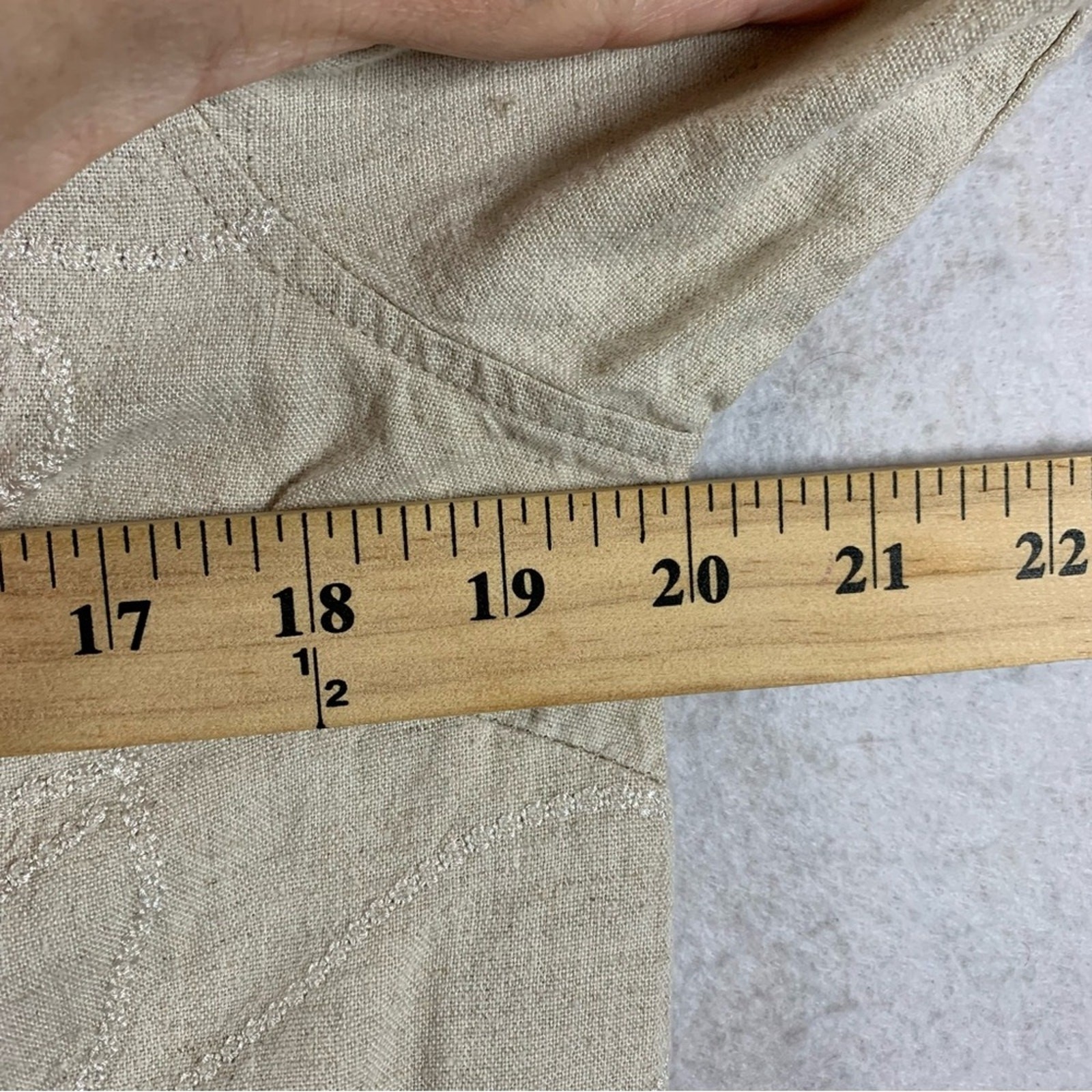 VTG Womens Coastal Grandma Linen Blend Button Top Sz M Ecru Beaded Raw Hem Boho
