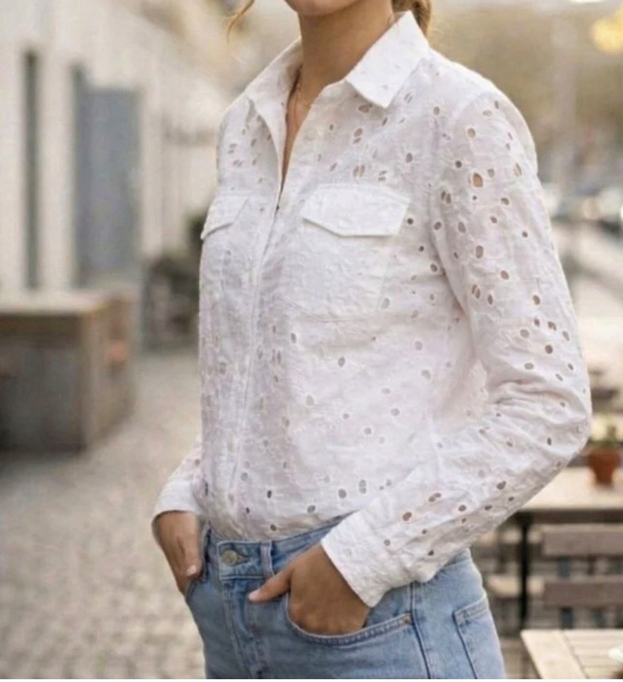 Coldwater Creek White Floral Eyelet Collared Button-Up Blouse Petite PM