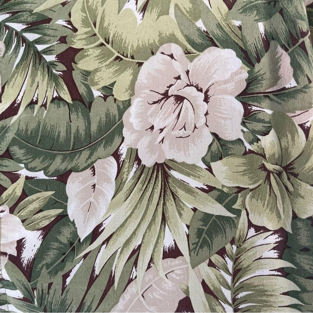 Quo Vintage Size 1X 100% Silk Floral Hawaiian Themed Button Front Shirt Vacation