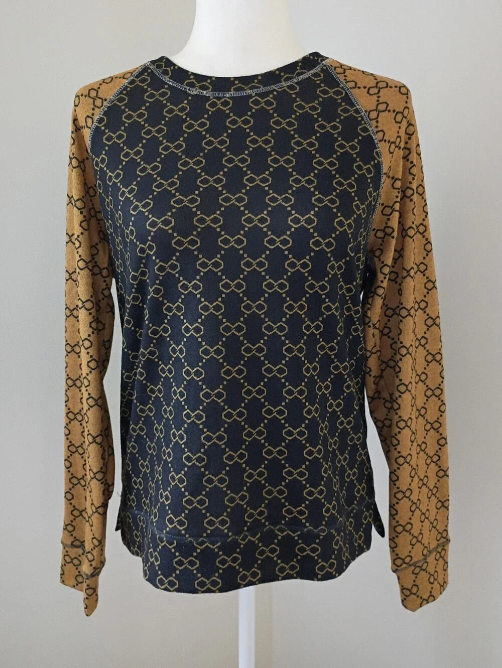 David Cline Long Sleeve Geo Print Brushed Knit Top Size M