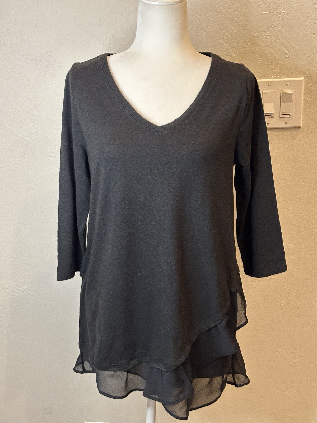 Soft Surroundings Grace Top Layered Chiffon Hem Tunic Size Small H3215