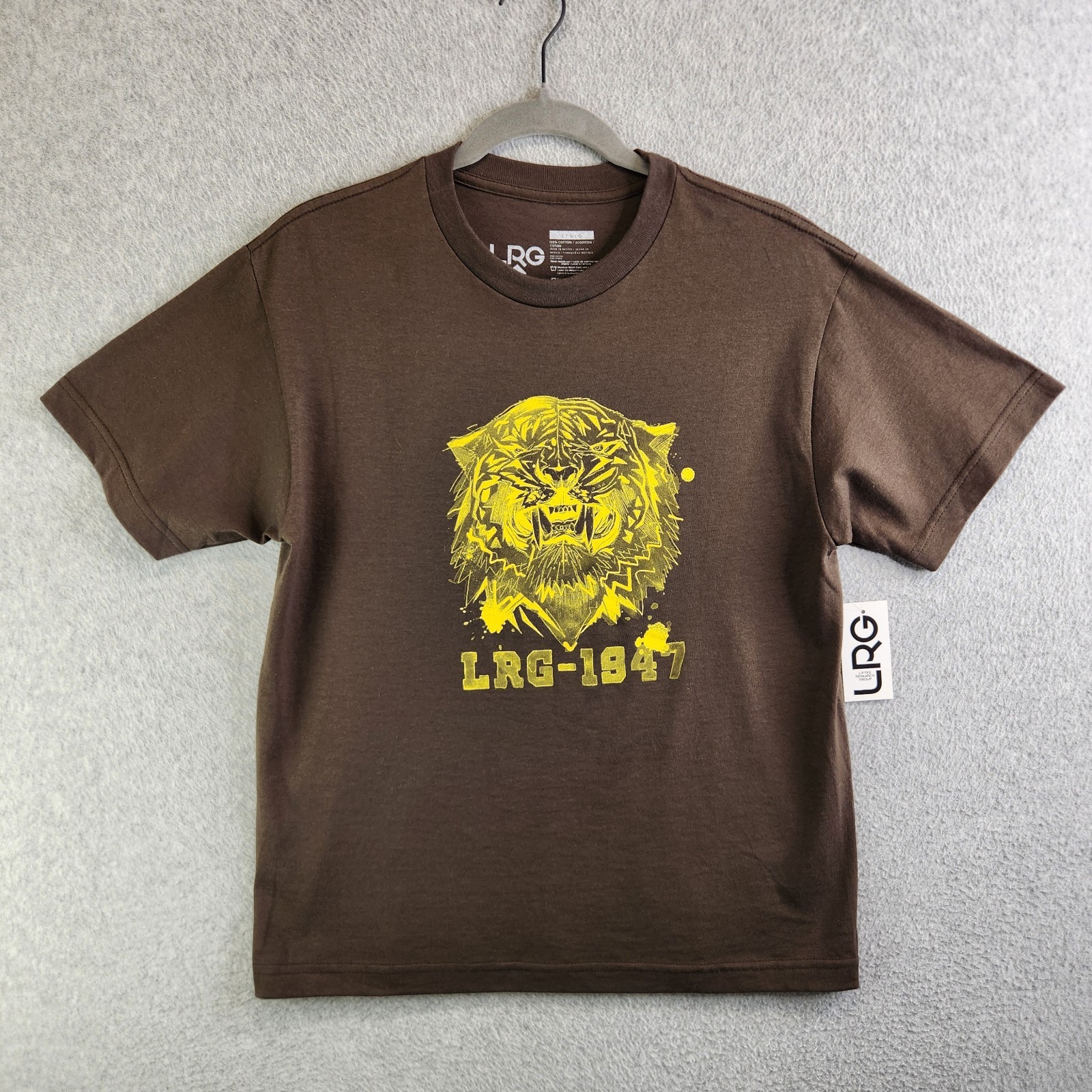 LRG Top Womens L Brown Tiger Graphic Print T-Shirt Tee Granola Hippie Hiking NWT